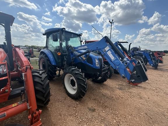 Image of New Holland Workmaster 75 equipment image 4