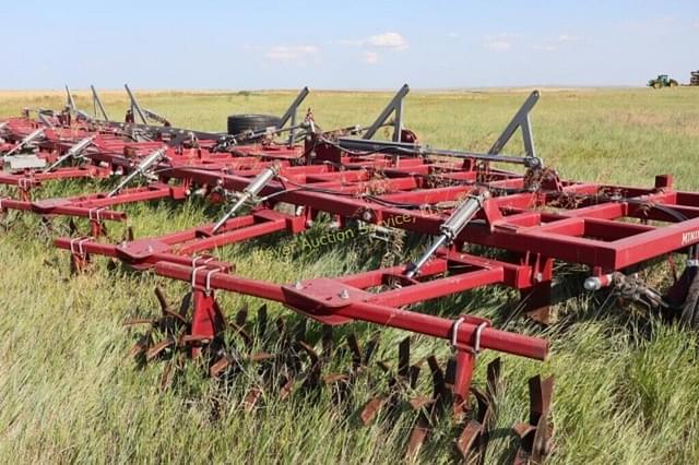Image of Premier Tillage MMZ9-54 equipment image 2
