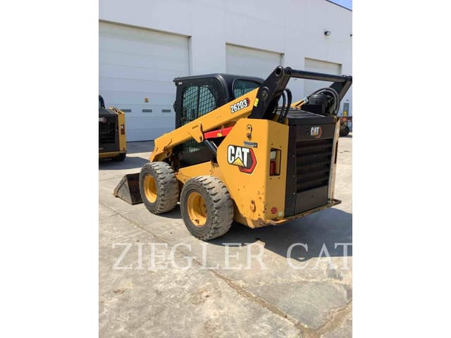 Image of Caterpillar 262D3 equipment image 3