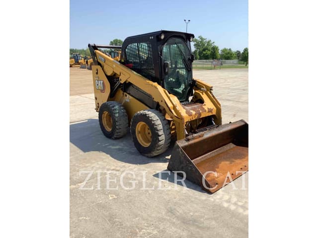 Image of Caterpillar 262D3 equipment image 1