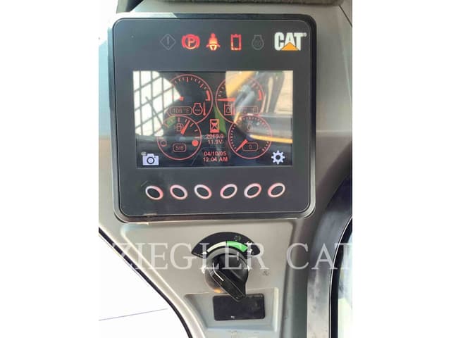 Image of Caterpillar 262D3 equipment image 4