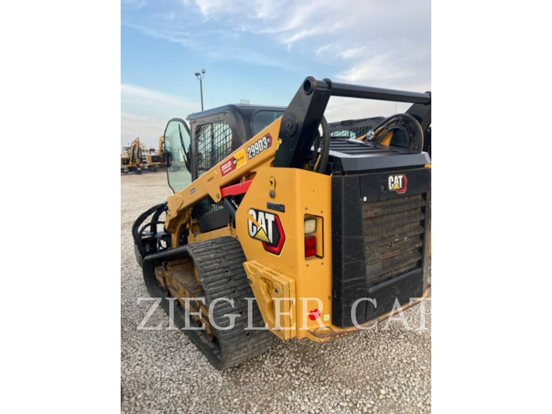 Image of Caterpillar 299D3XE Image 1