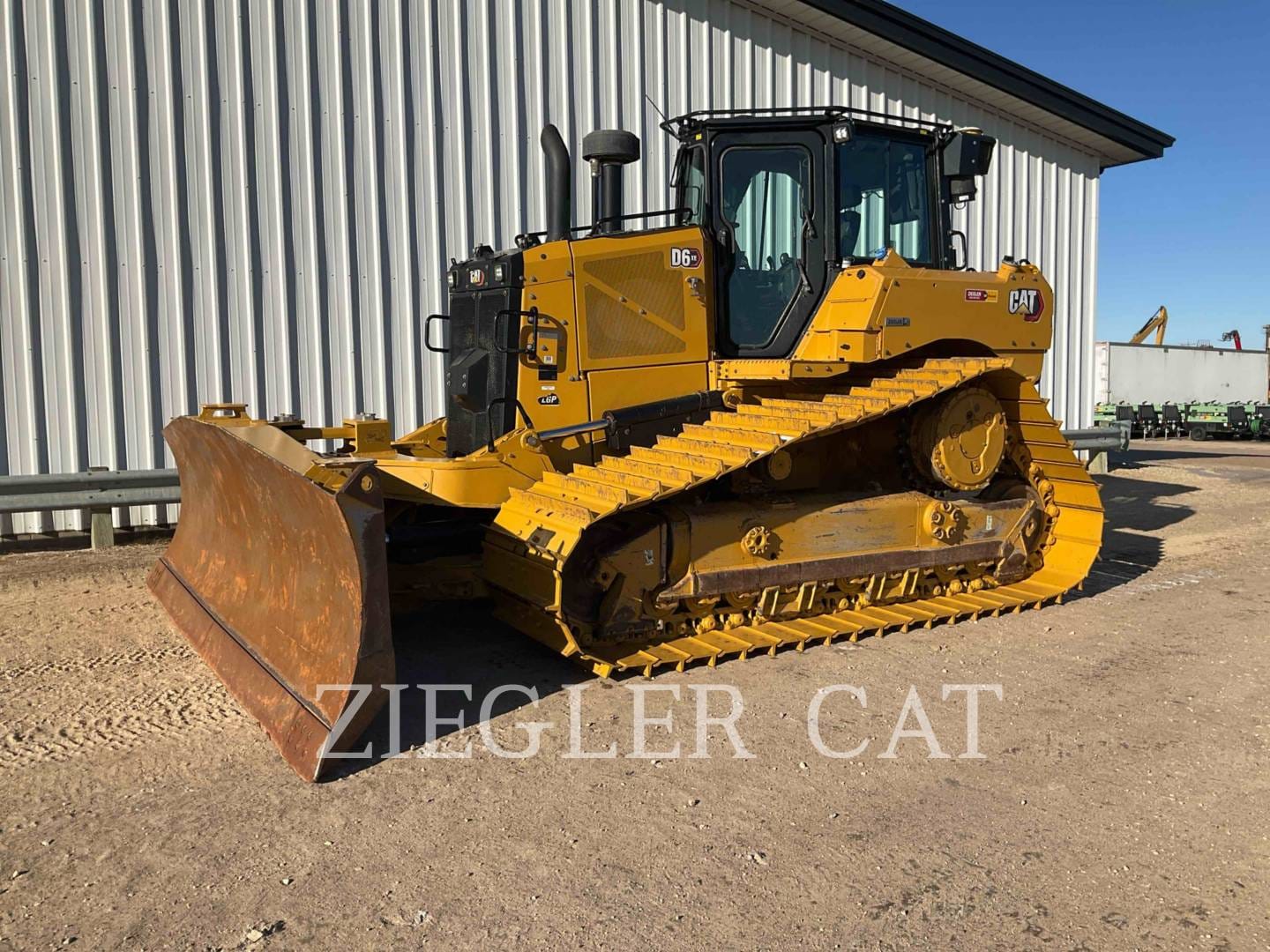 2020 Caterpillar D6XE LGP Equipment Image0