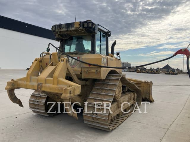 Image of Caterpillar D6XE LGP equipment image 2