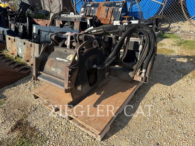 Image of Caterpillar PC205 equipment image 1