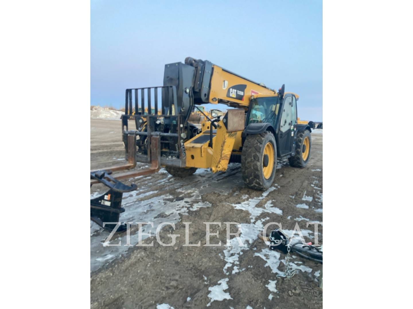 2020 Caterpillar TL1255D Equipment Image0