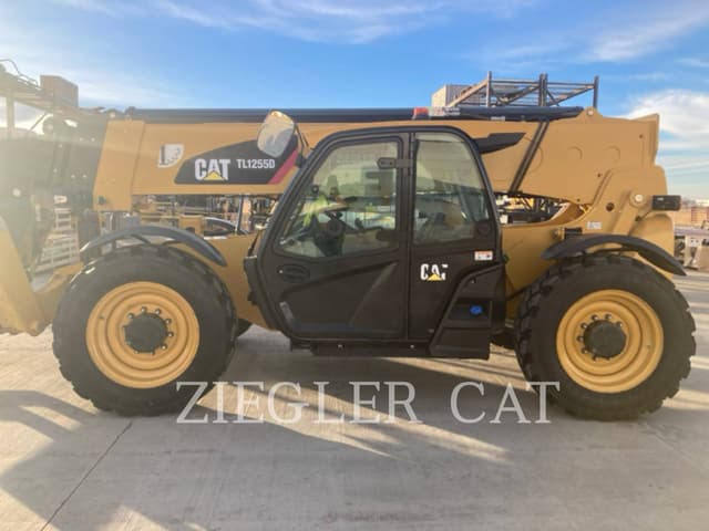 Image of Caterpillar TL1255D equipment image 4
