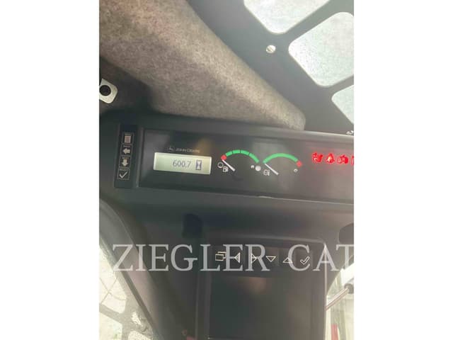 Image of John Deere 333G equipment image 4