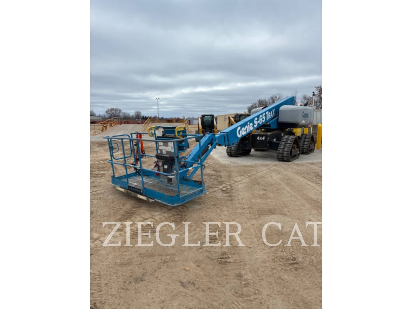 2020 Genie S-65 TRAX Equipment Image0