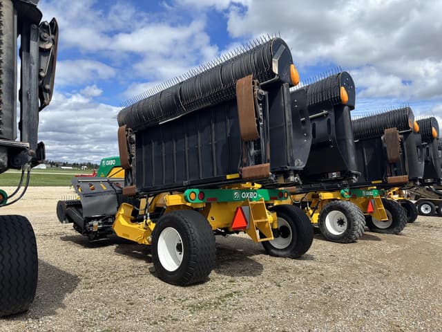 Image of Oxbo 2334 equipment image 1