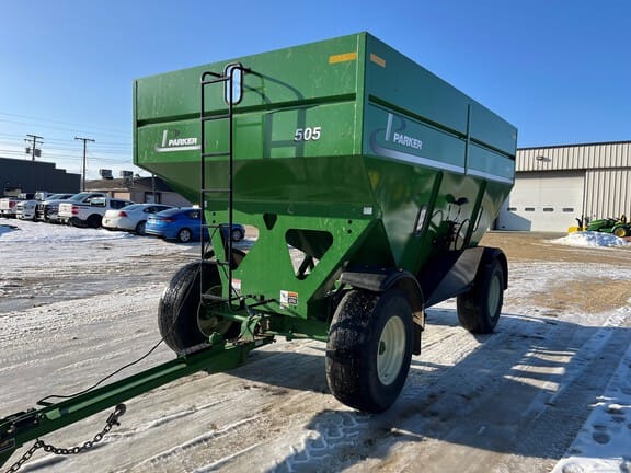 2020 Parker 505 Equipment Image0