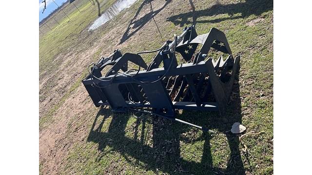 Image of Pequea Grapple equipment image 2