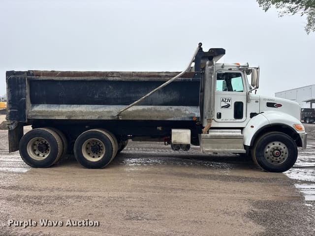 Image of Peterbilt 348 equipment image 3