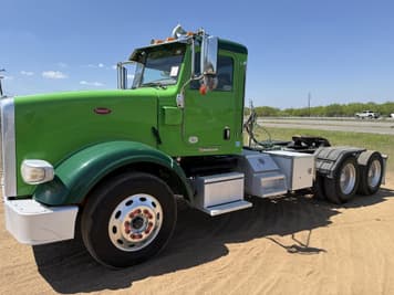 Main image Peterbilt 367