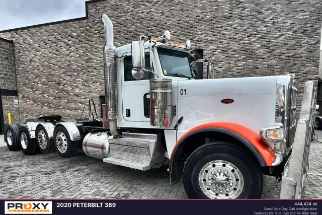 Image of Peterbilt 389 equipment image 2