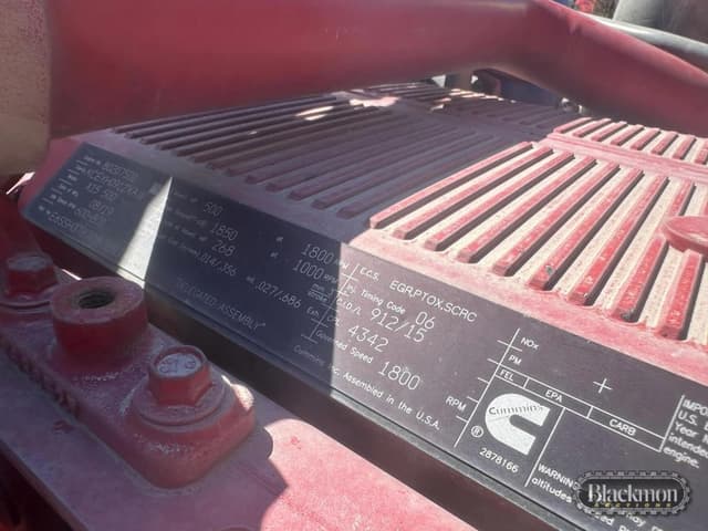 Image of Peterbilt 389 equipment image 4