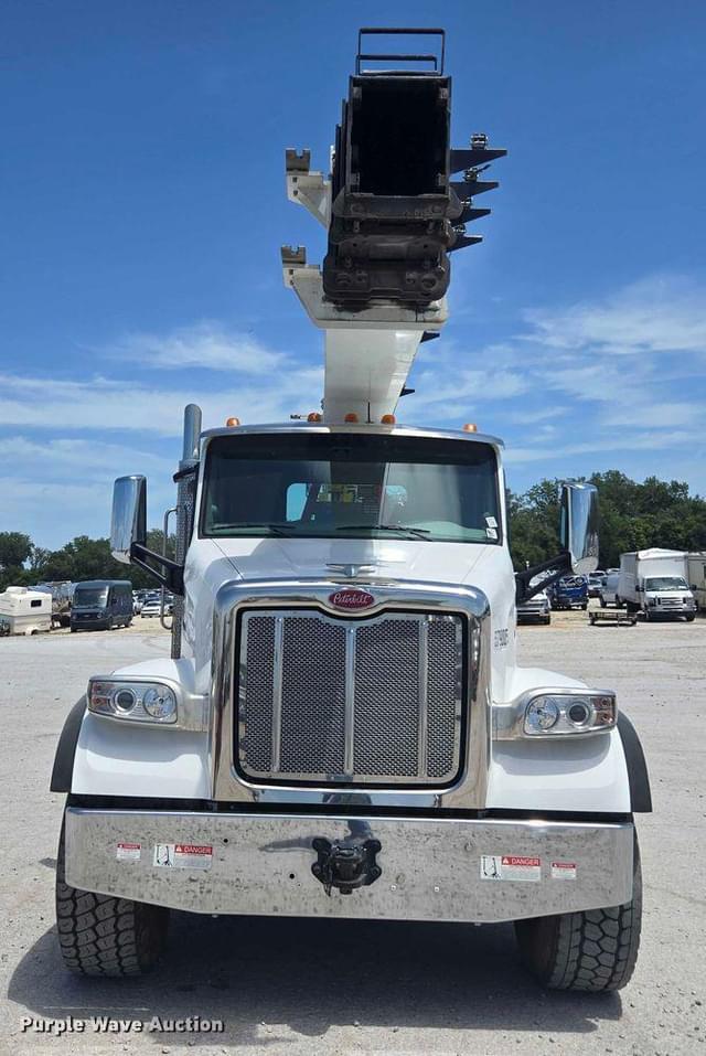 Image of Peterbilt 567 equipment image 1