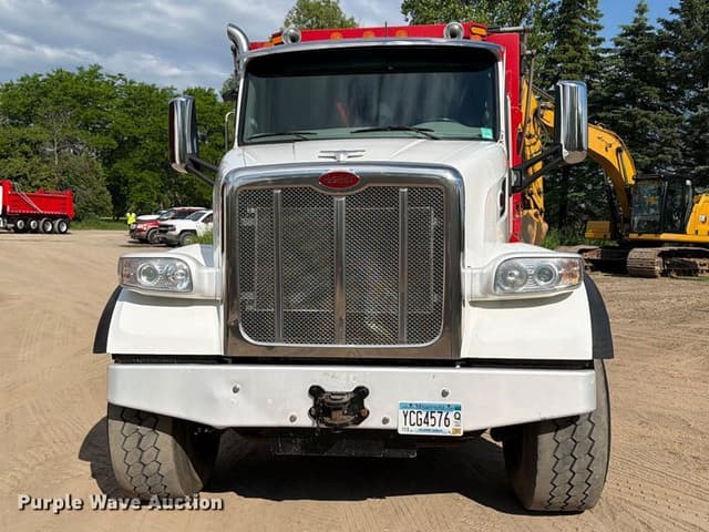Image of Peterbilt 567 equipment image 1