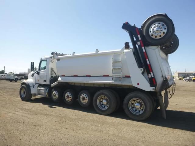 Image of Peterbilt 567 equipment image 3