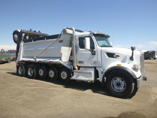 Image of Peterbilt 567 equipment image 1