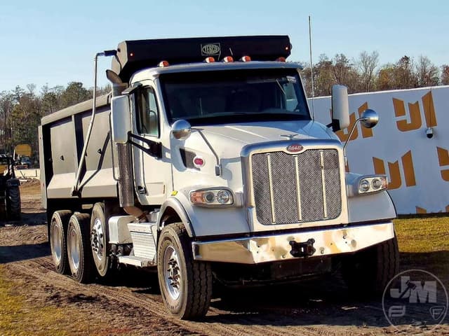 Image of Peterbilt 567 equipment image 2