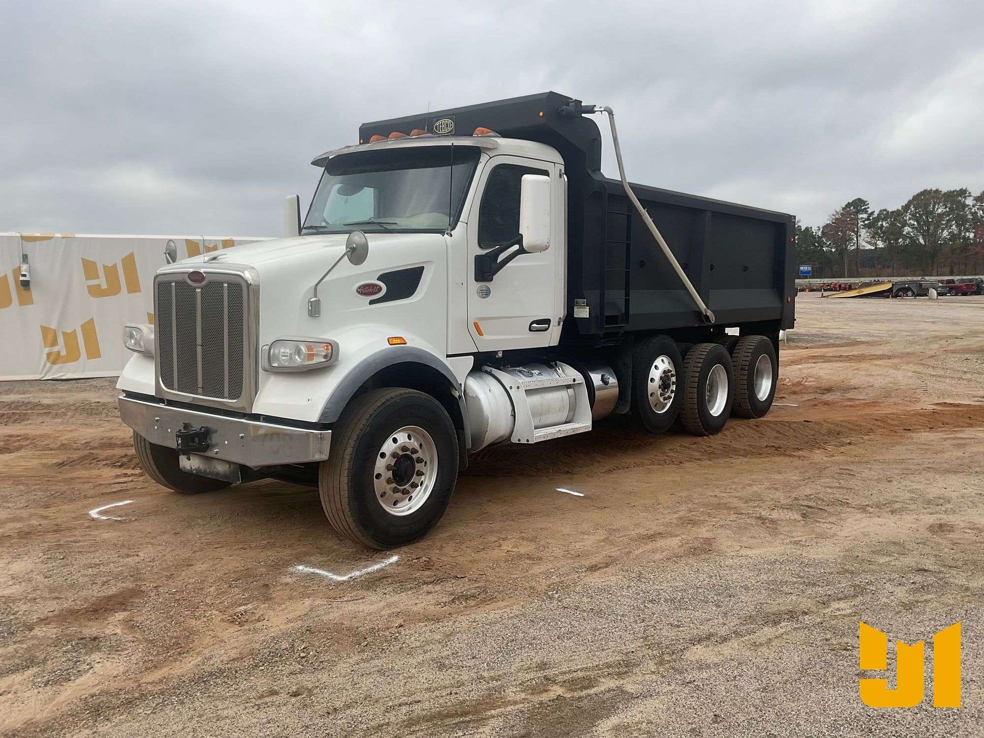 2020 Peterbilt 567 Equipment Image0