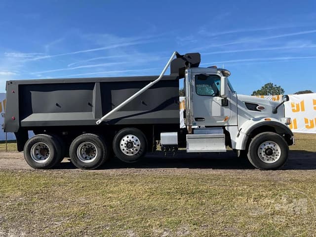 Image of Peterbilt 567 equipment image 3