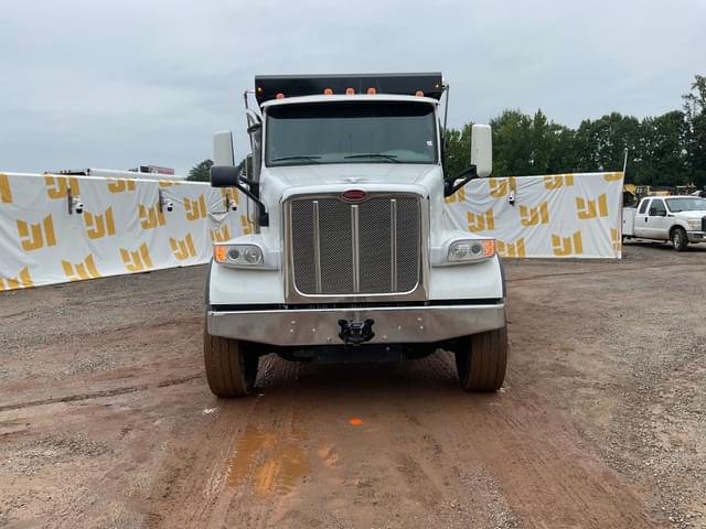 Image of Peterbilt 567 equipment image 1