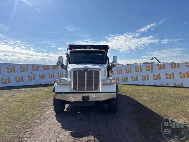 Image of Peterbilt 567 equipment image 1