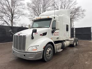 2020 Peterbilt 579 Image