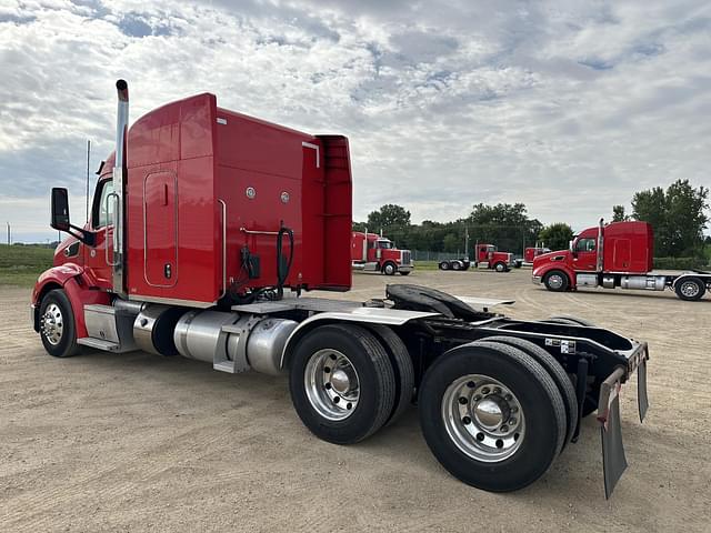 Image of Peterbilt 579 equipment image 2