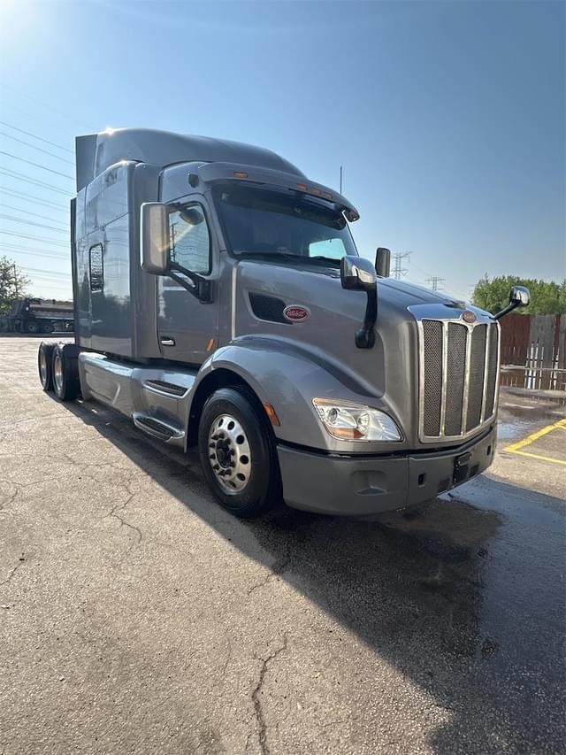 Image of Peterbilt 579 equipment image 2