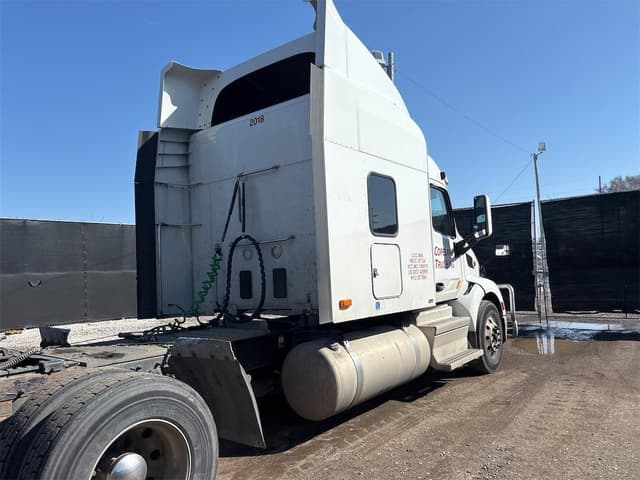 Image of Peterbilt 579 equipment image 4