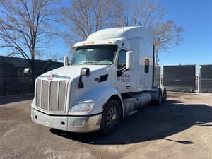 2020 Peterbilt 579 Image