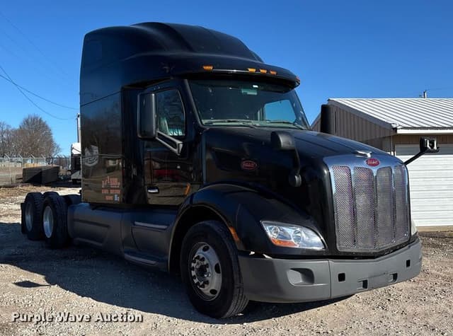Image of Peterbilt 579 equipment image 2