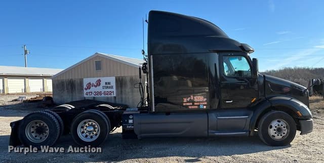 Image of Peterbilt 579 equipment image 3