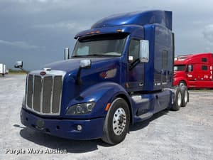 2020 Peterbilt 579 Image
