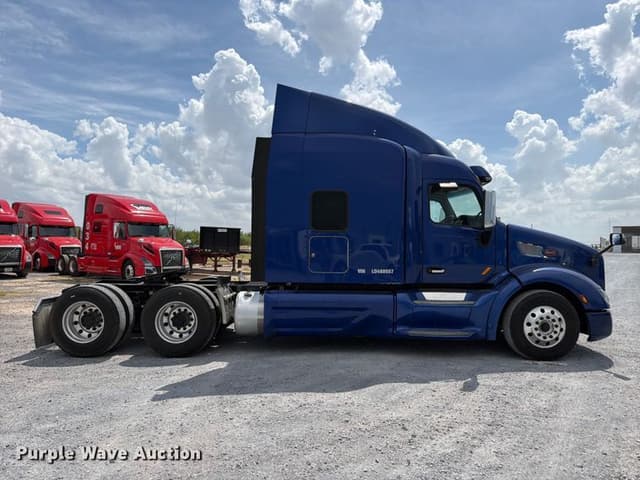Image of Peterbilt 579 equipment image 3