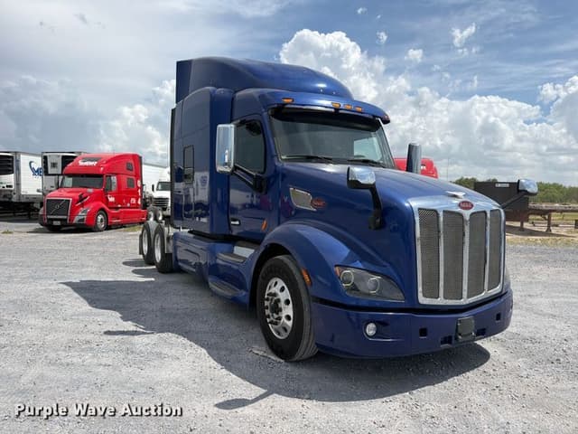 Image of Peterbilt 579 equipment image 2