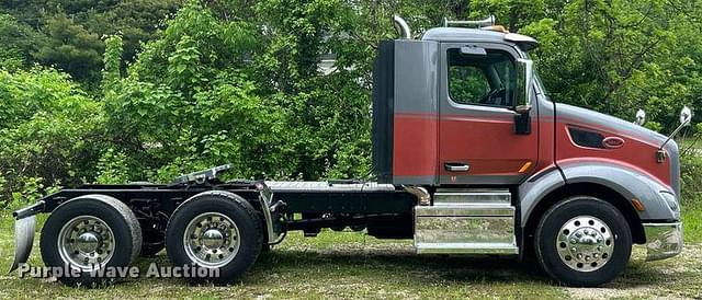 Image of Peterbilt 579 equipment image 3