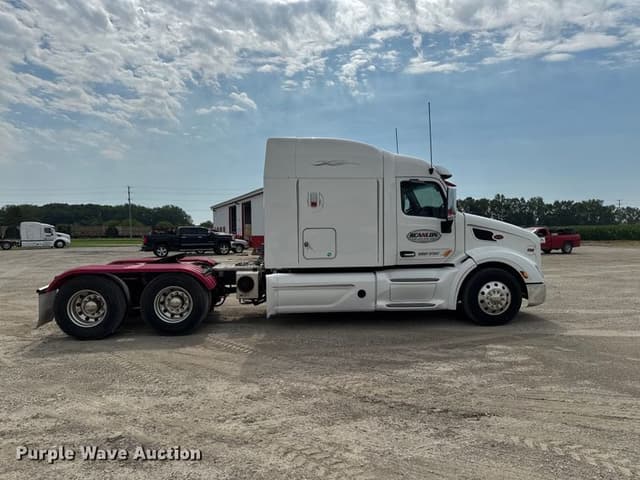 Image of Peterbilt 579 equipment image 3