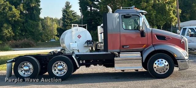 Image of Peterbilt 579 equipment image 3
