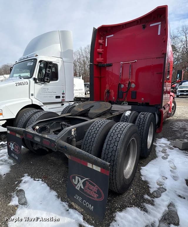 Image of Peterbilt 579 equipment image 3