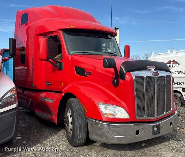 Image of Peterbilt 579 equipment image 2