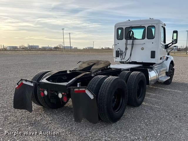 Image of Peterbilt 579 equipment image 4