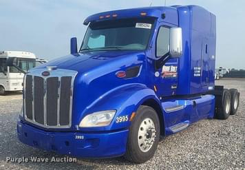 Main image Peterbilt 579