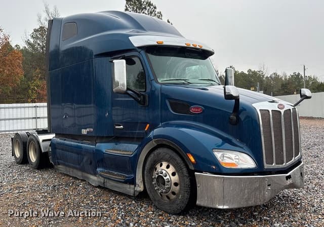Image of Peterbilt 579 equipment image 2