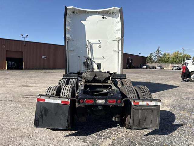 Image of Peterbilt 579 equipment image 3