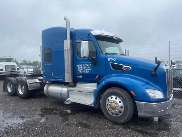 Image of Peterbilt 579 equipment image 4