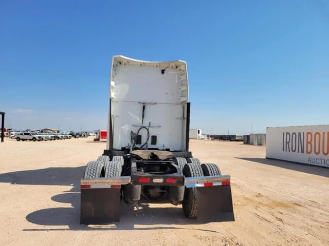 Image of Peterbilt 579 equipment image 3